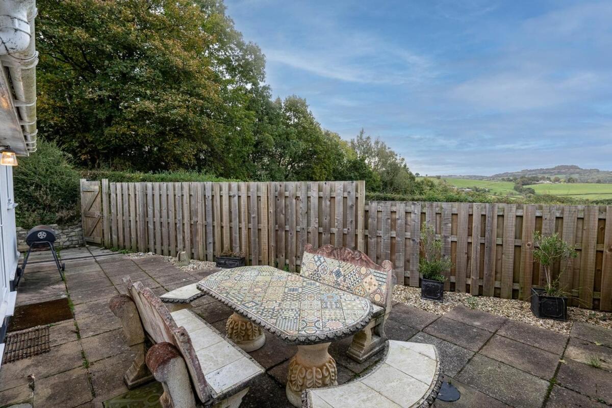 Fletchers Cottage Honiton Exterior photo